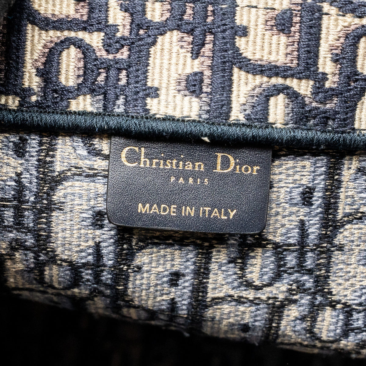 DIOR LARGE BOOK TOTE OBLIQUE EMBROIDERY ECRU/BLUE