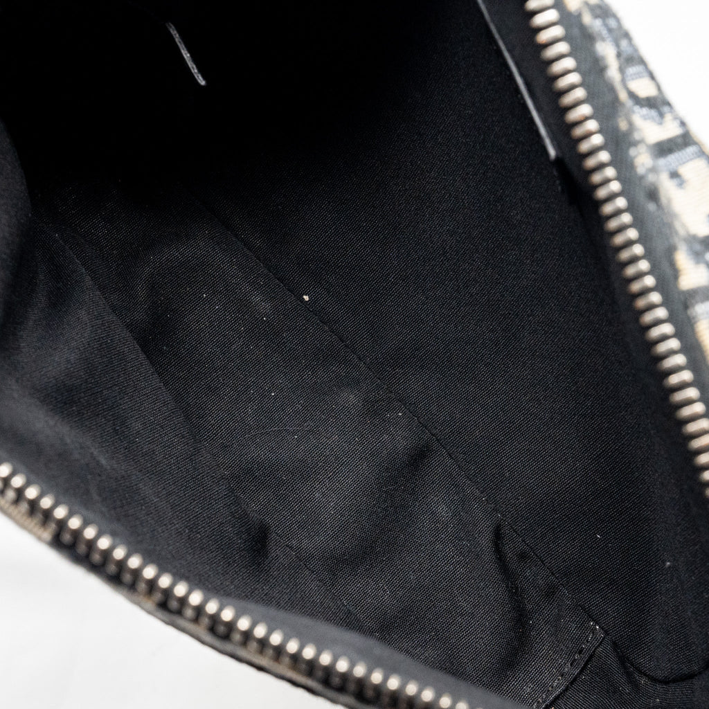 DIOR SAFARI BAG WITH STRAP BLACK OBLIQUE JACQUARD SHW