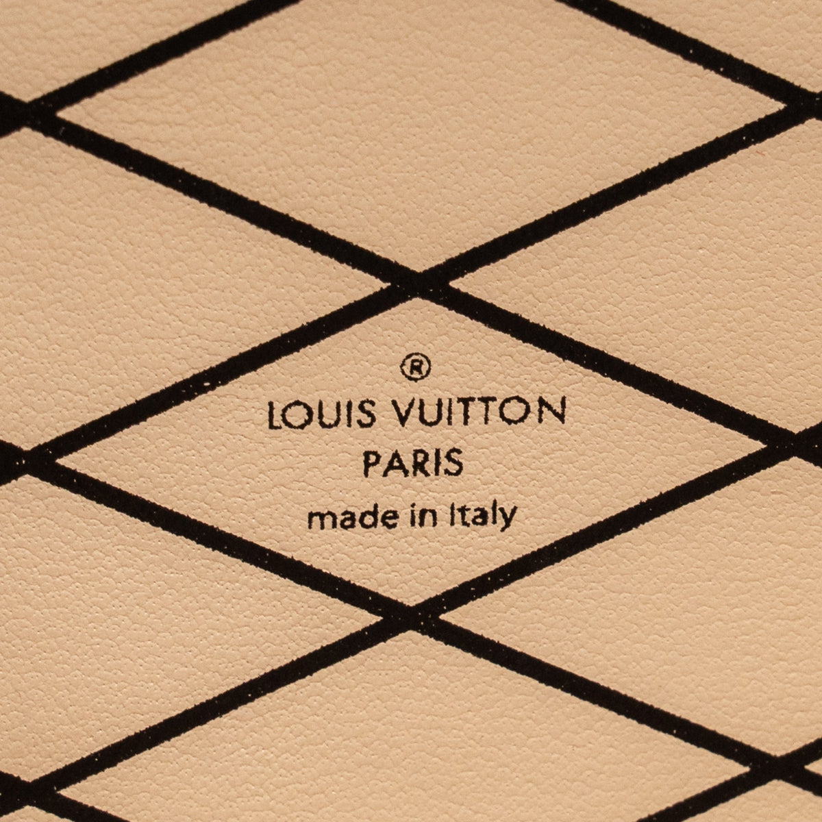 Louis Vuitton Petite Malle Monogram Canvas / Smooth Calfskin Brown / Black GHW