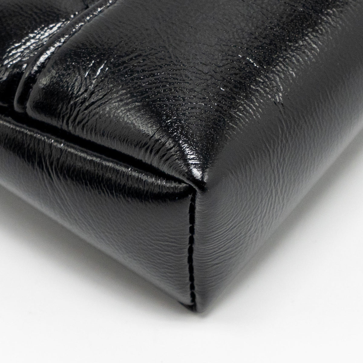 CHANEL MINI 31 CLUTCH WITH CHAIN SHINY LAMBSKIN BLACK LGHW (MICROCHIP)