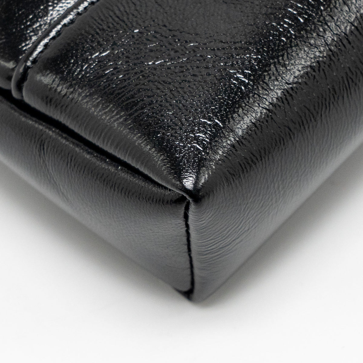 CHANEL MINI 31 CLUTCH WITH CHAIN SHINY LAMBSKIN BLACK LGHW (MICROCHIP)