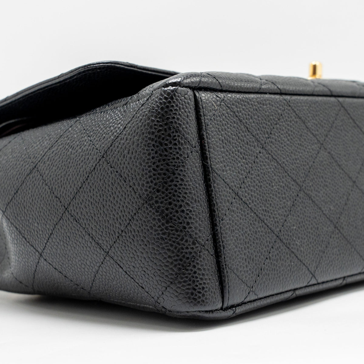 CHANEL MAXI CLASSIC DOUBLE FLAP BAG CAVIAR BLACK GHW