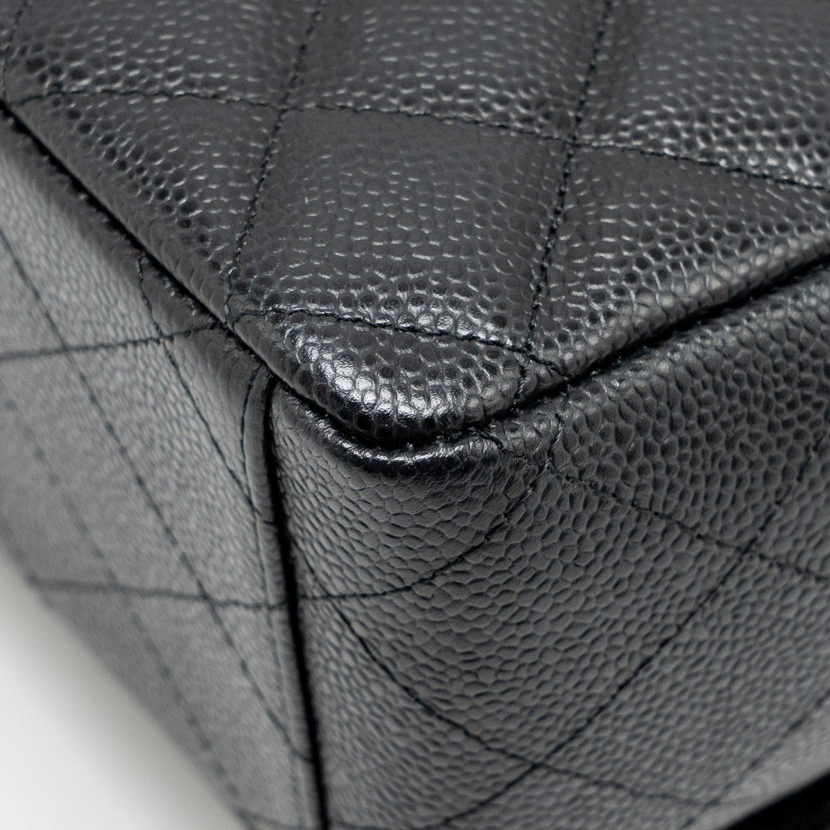 CHANEL MAXI CLASSIC DOUBLE FLAP BAG CAVIAR BLACK GHW