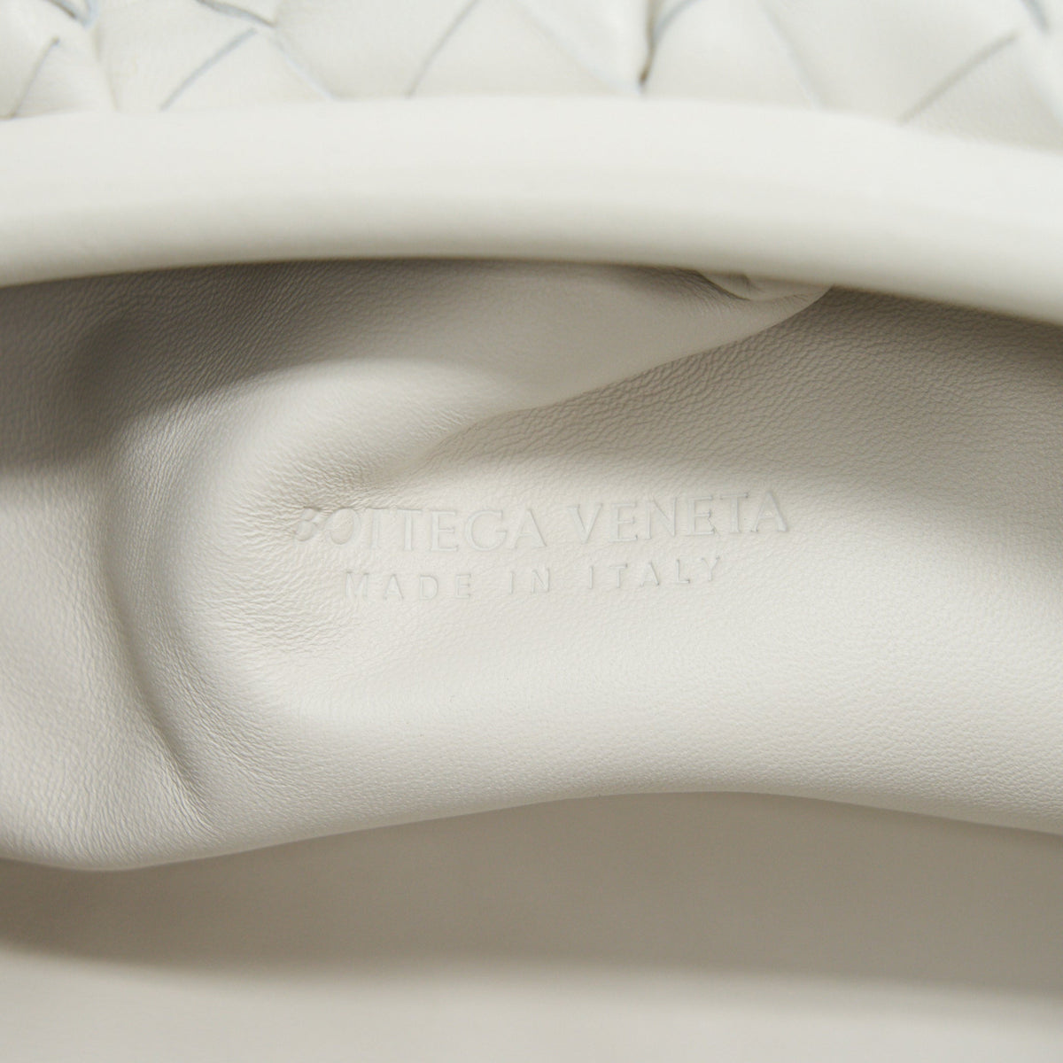 BOTTEGA VENETA INTRECCIATO POUCH IN WHITE
