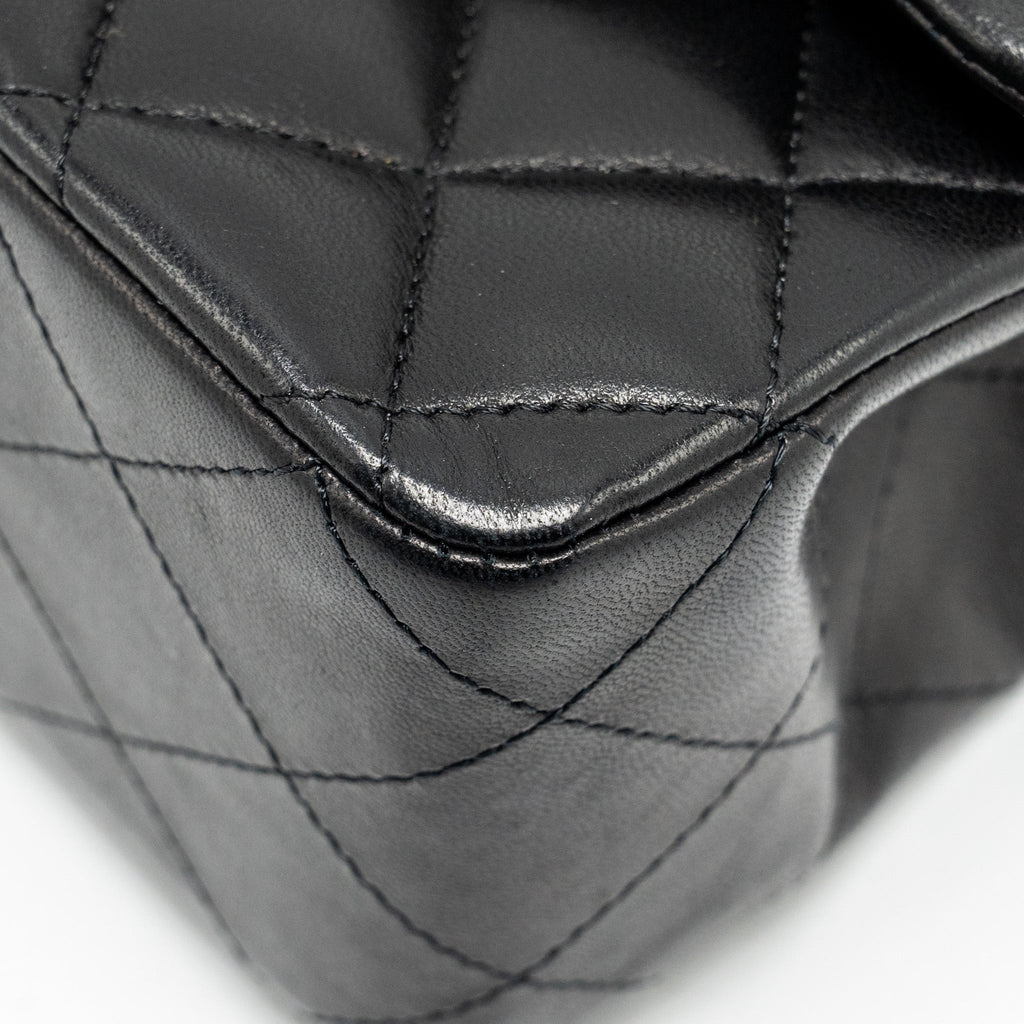 CHANEL MEDIUM CLASSIC DOUBLE FLAP BAG LAMBSKIN BLACK GHW