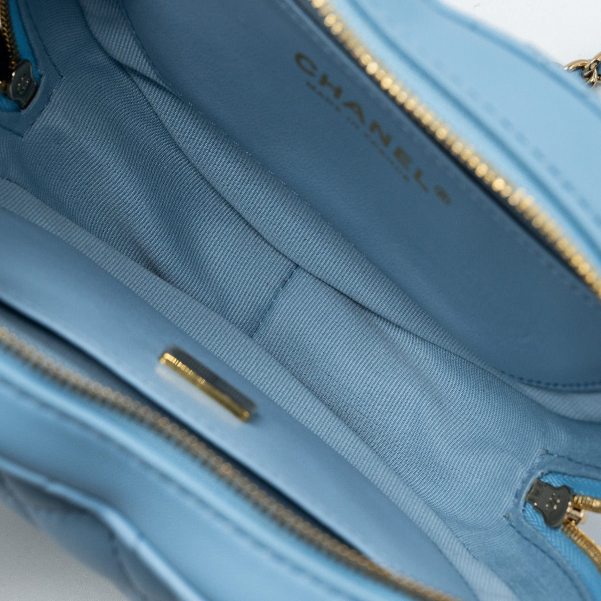 CHANEL HEART BAG LAMBSKIN LIGHT BLUE LGHW (MICROCHIP)