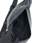 LOUIS VUITTON DISCOVERY BUMBAG PM MONOGRAM SHADOW CALFSKIN BLACK/BLACK HARDWARE