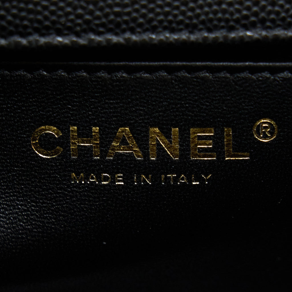 CHANEL MEDIUM BOY CAVIAR BLACK BRUSHED GOLD HARDWARE(MICROCHIP)