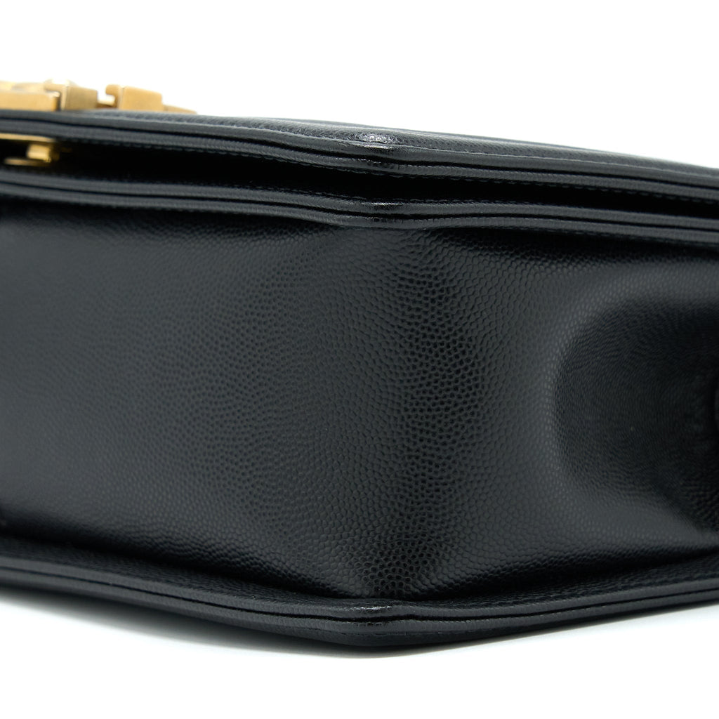CHANEL MEDIUM BOY BAG CAVIAR BLACK BRUSHED GHW