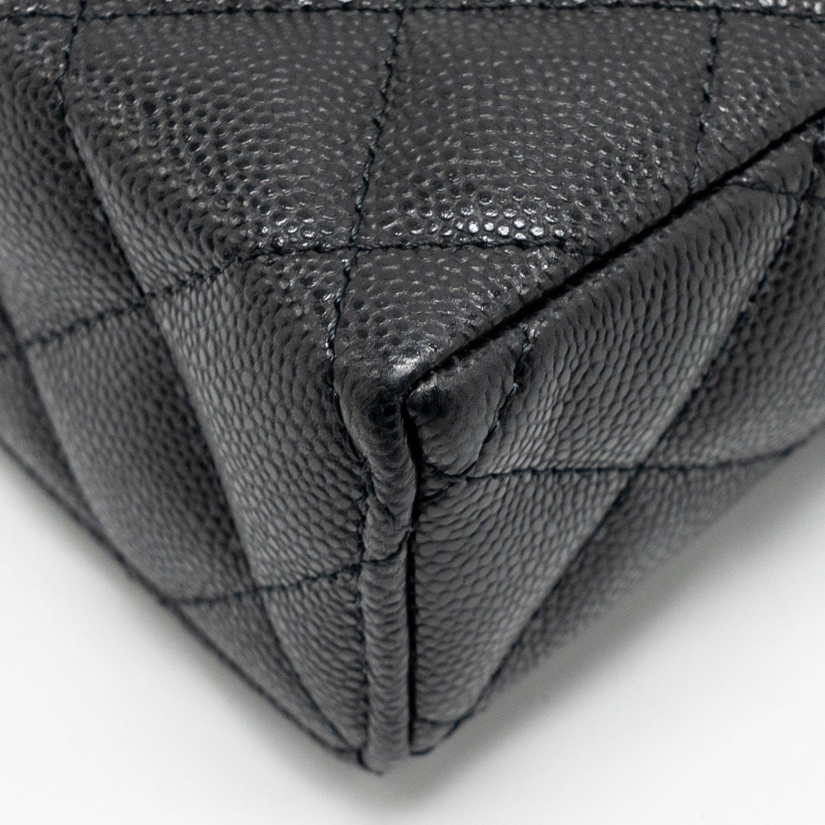 CHANEL 25P CC TOP HANDLE VANITY BAG CAVIAR BLACK LGHW (MICROCHIP)