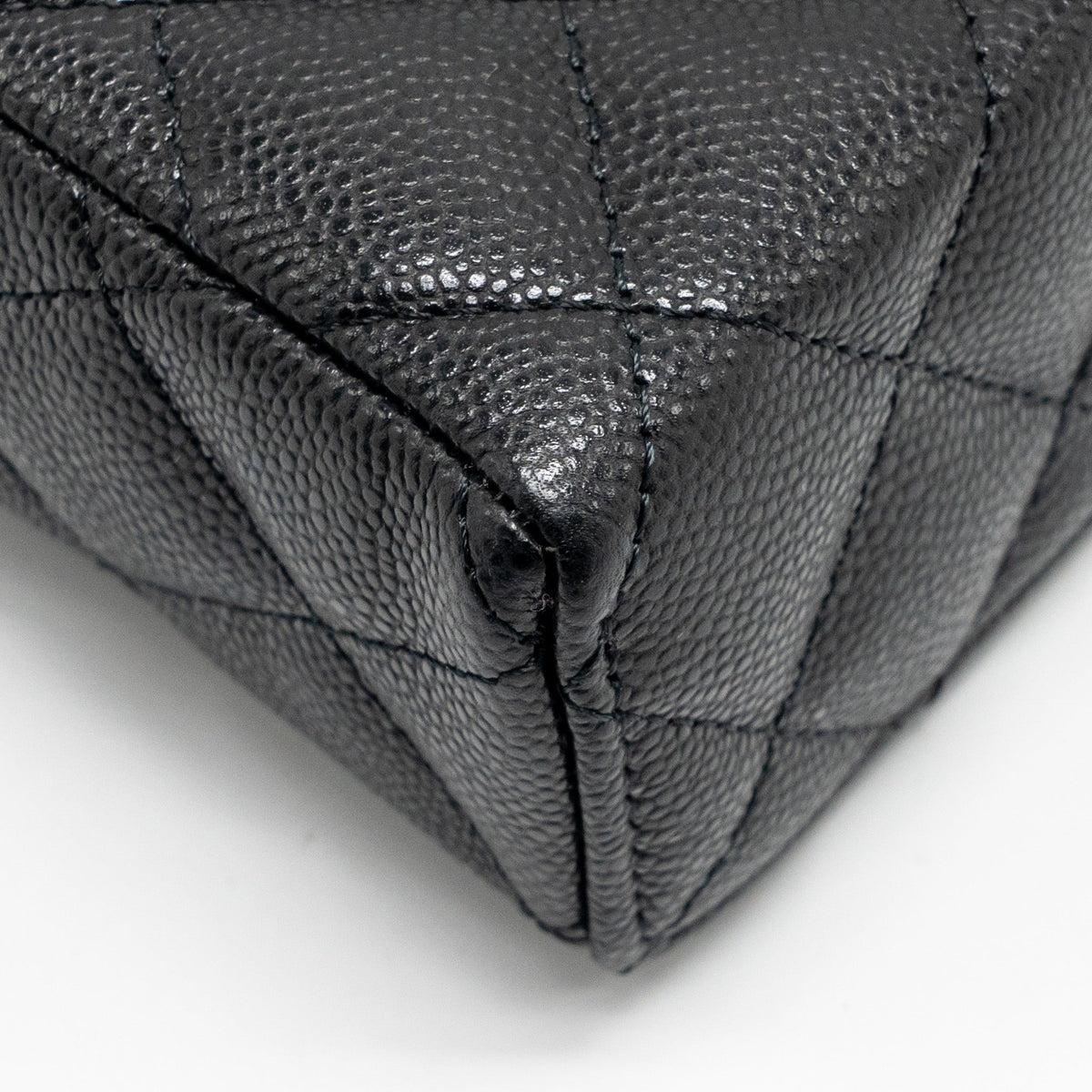 CHANEL 25P CC TOP HANDLE VANITY BAG CAVIAR BLACK LGHW (MICROCHIP)