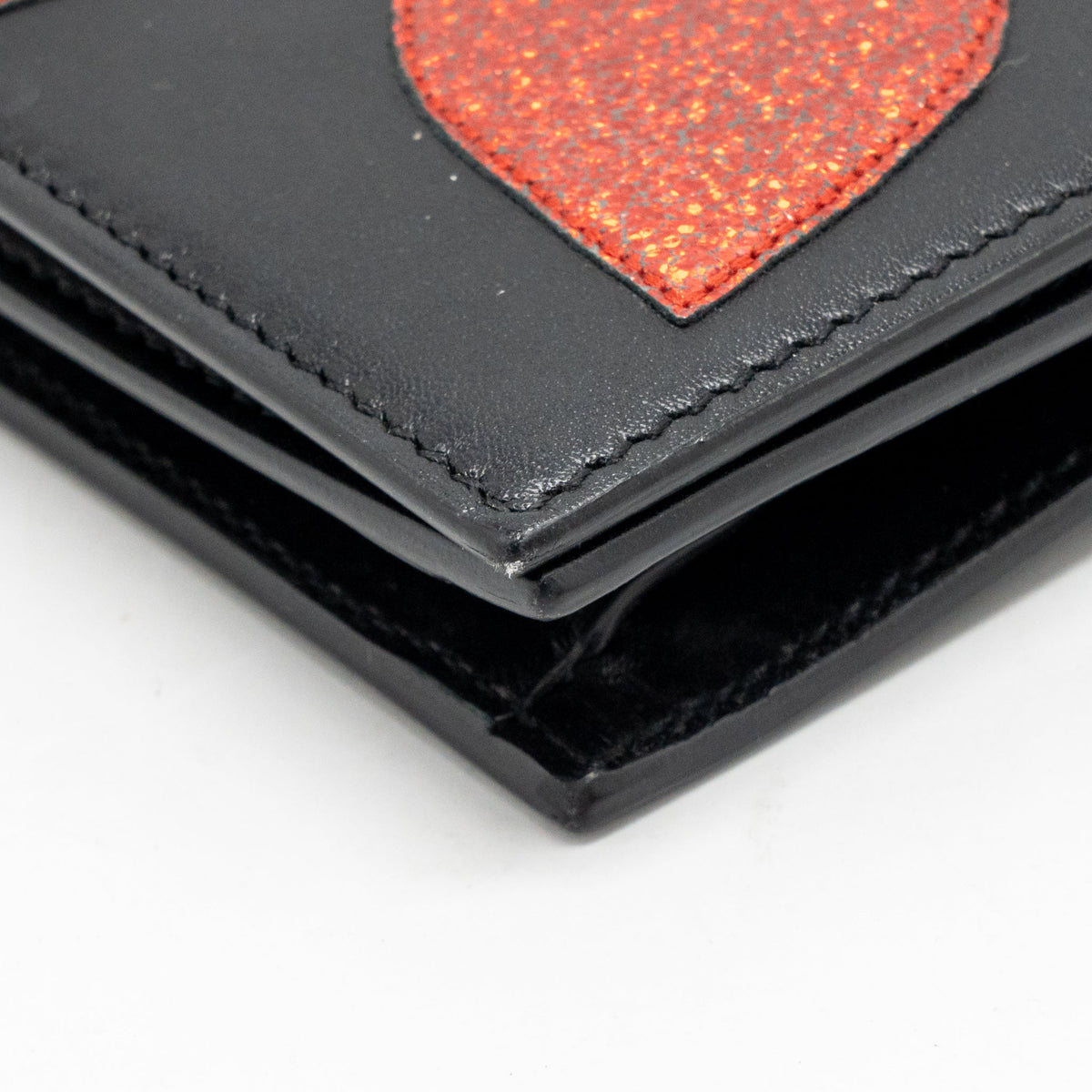 Saint Laurent/YSL Small Hearts Kate Clutch Calfskin Black/Metallic Red GHW
