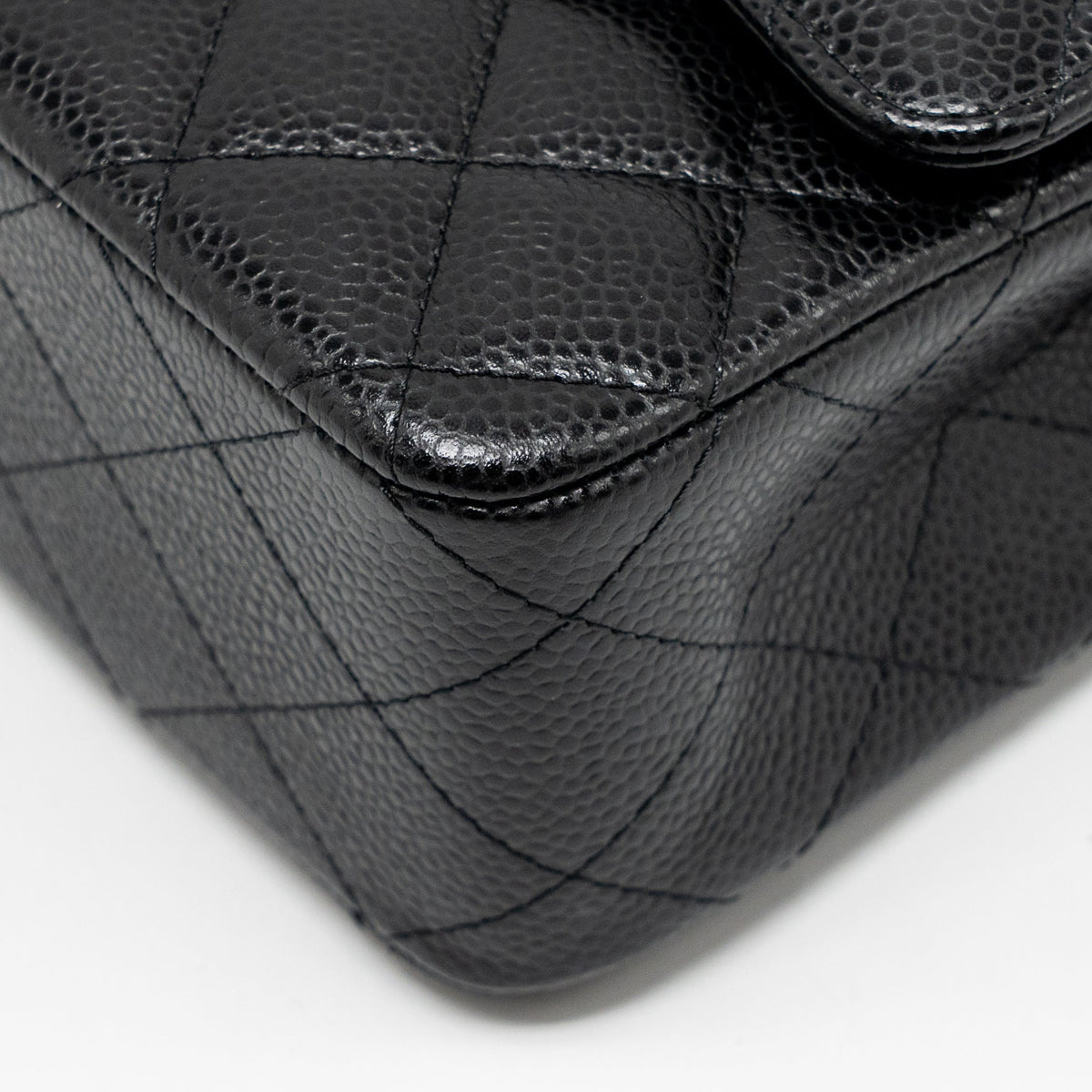 CHANEL MEDIUM CLASSIC DOUBLE FLAP BAG CAVIAR BLACK SHW