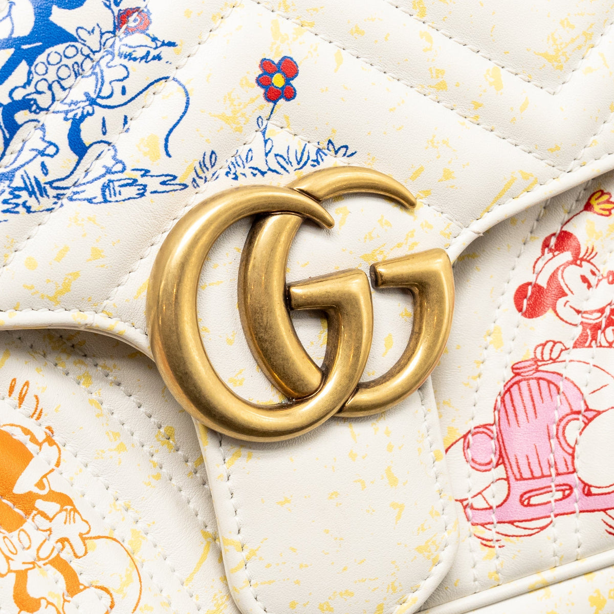 Gucci x Disney Medium GG Marmont Matelasse Leather Mickey and Minnie Print White/Mulitcolour GHW