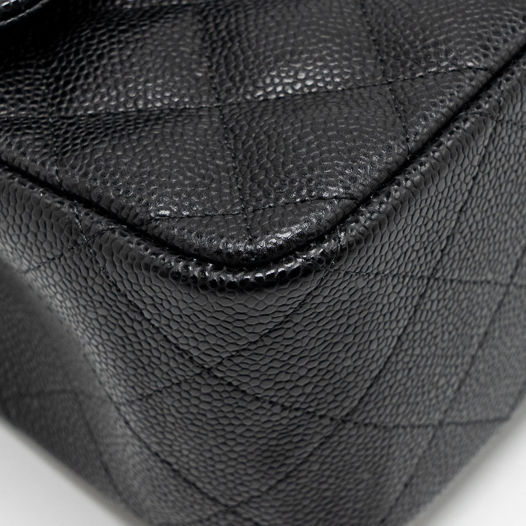 CHANEL JUMBO CLASSIC DOUBLE FLAP BAG CAVIAR BLACK GHW
