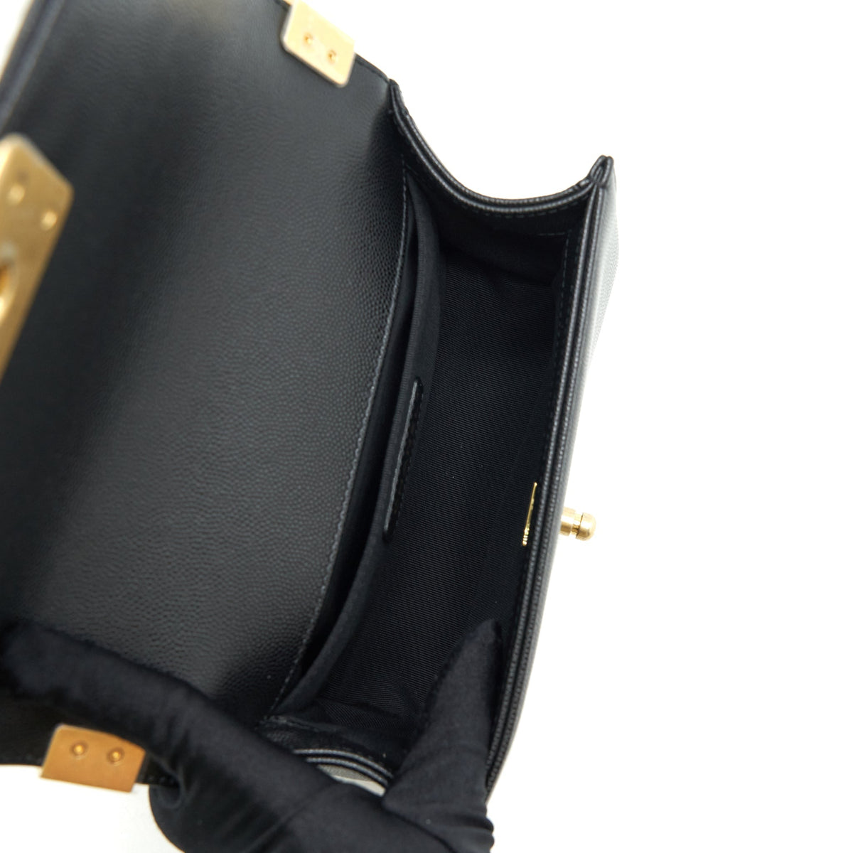 CHANEL SMALL BOY BAG CAVIAR BLACK GHW (MICROCHIP)