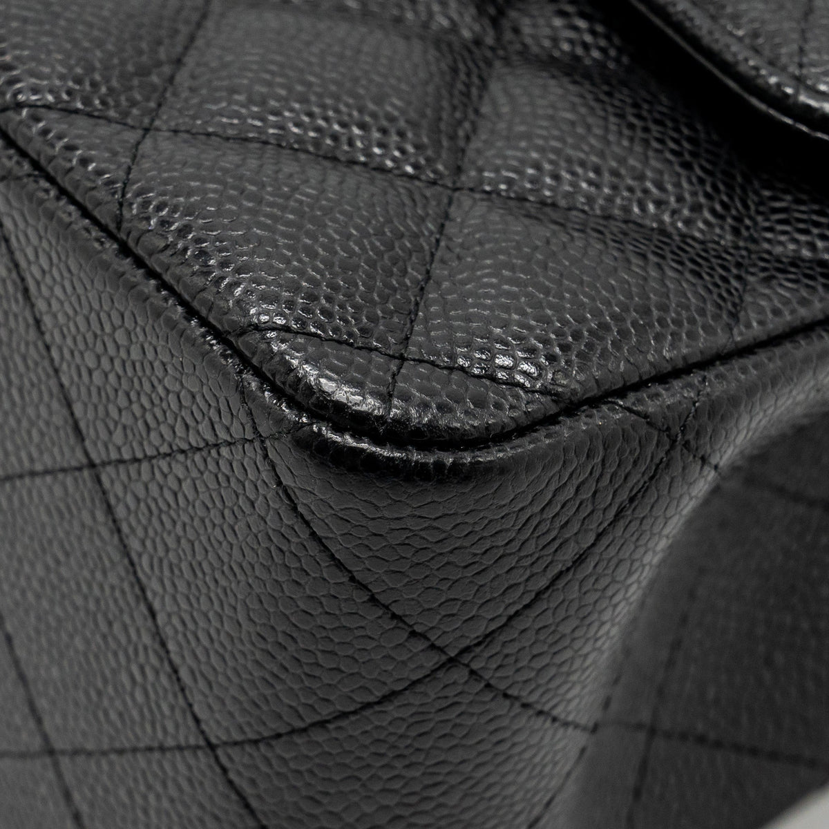 CHANEL JUMBO CLASSIC DOUBLE FLAP BAG CAVIAR BLACK GHW