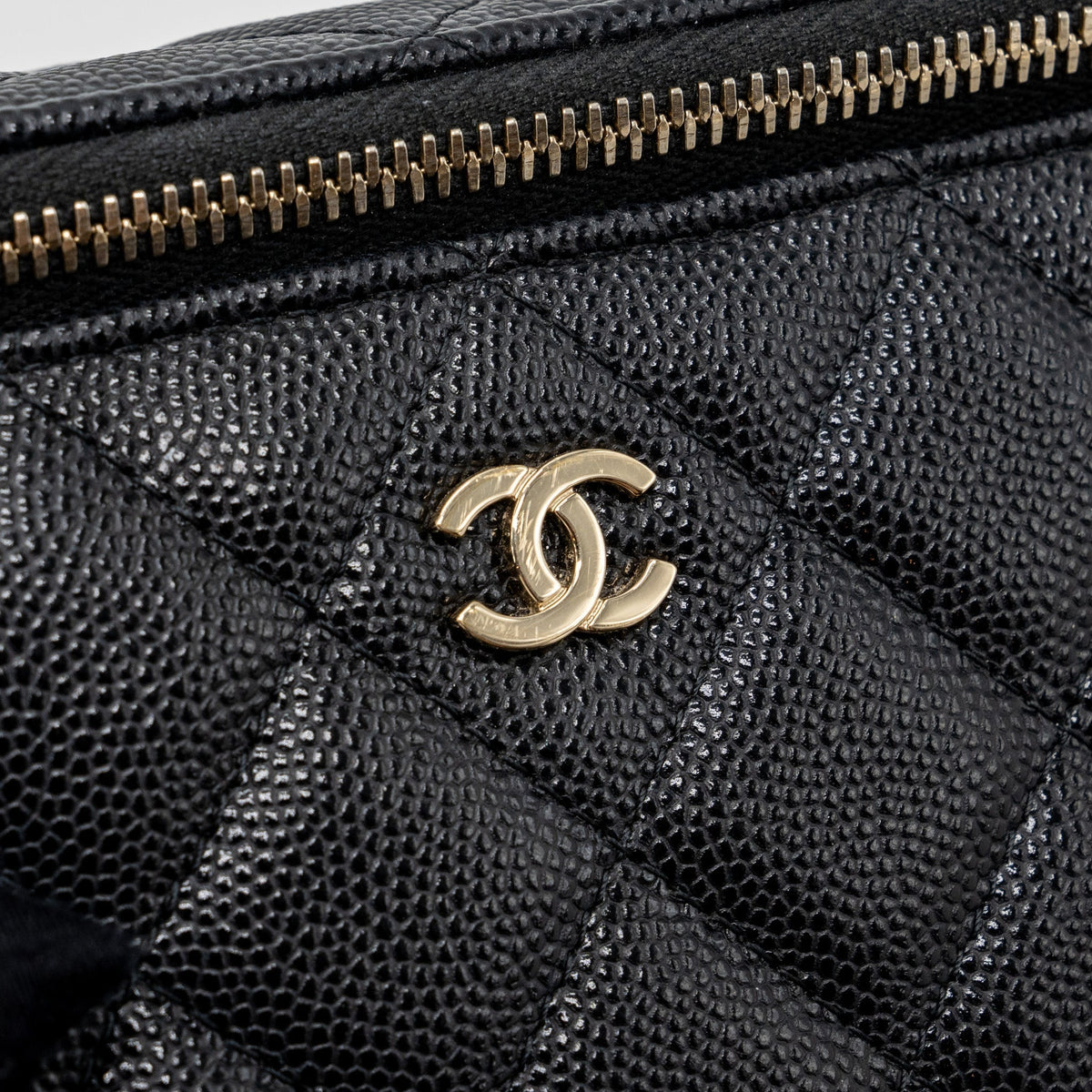 CHANEL LONG VANITY CASE CAVIAR BLACK LGHW