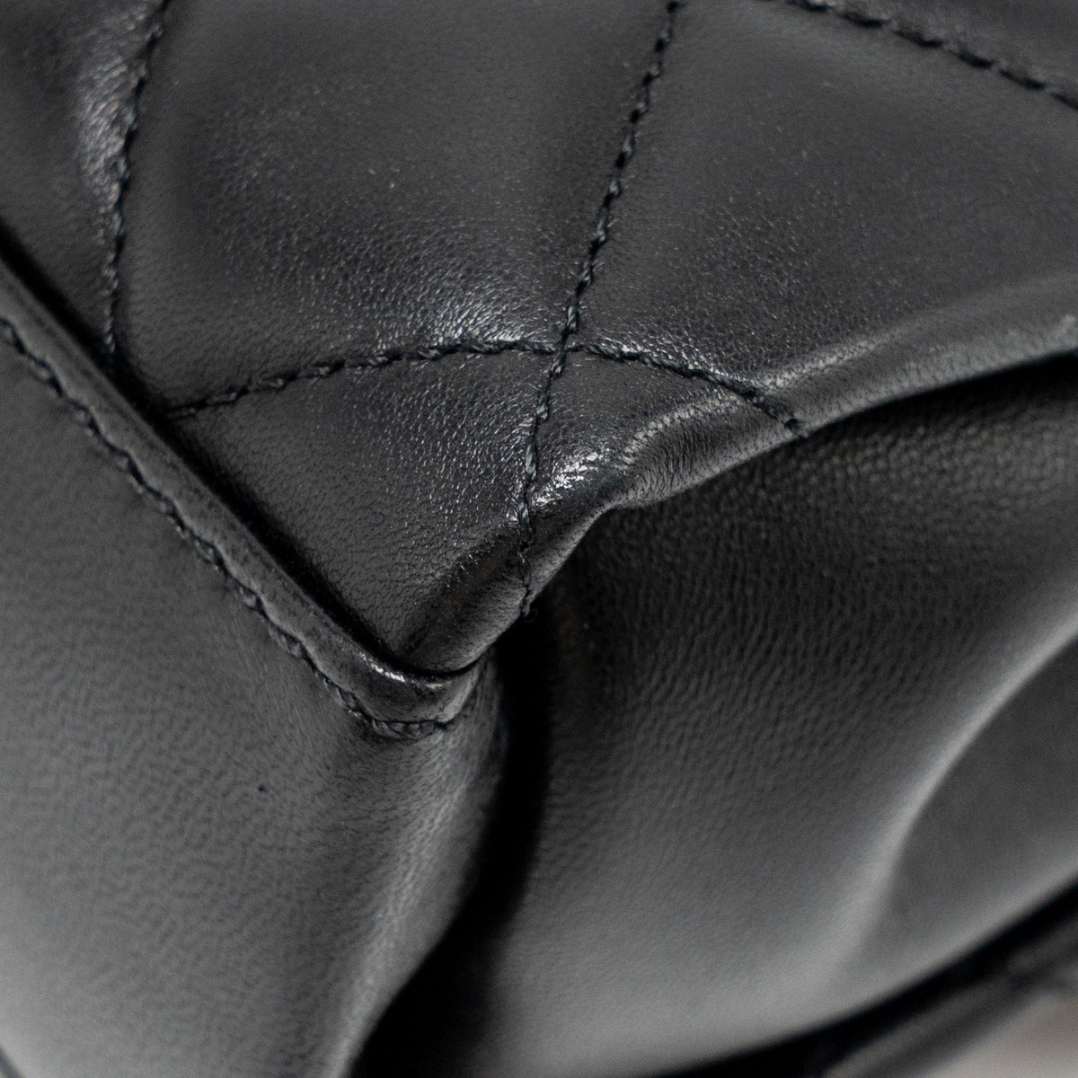 CHANEL COCO LOOP SINGLE FLAP BAG LAMBSKIN BLACK SHW