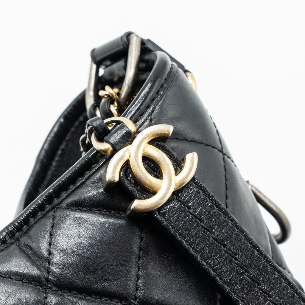 CHANEL MEDIUM GABRIELLE HOBO BAG AGED CALFSKIN BLACK MULTICOLOUR HARDWARE
