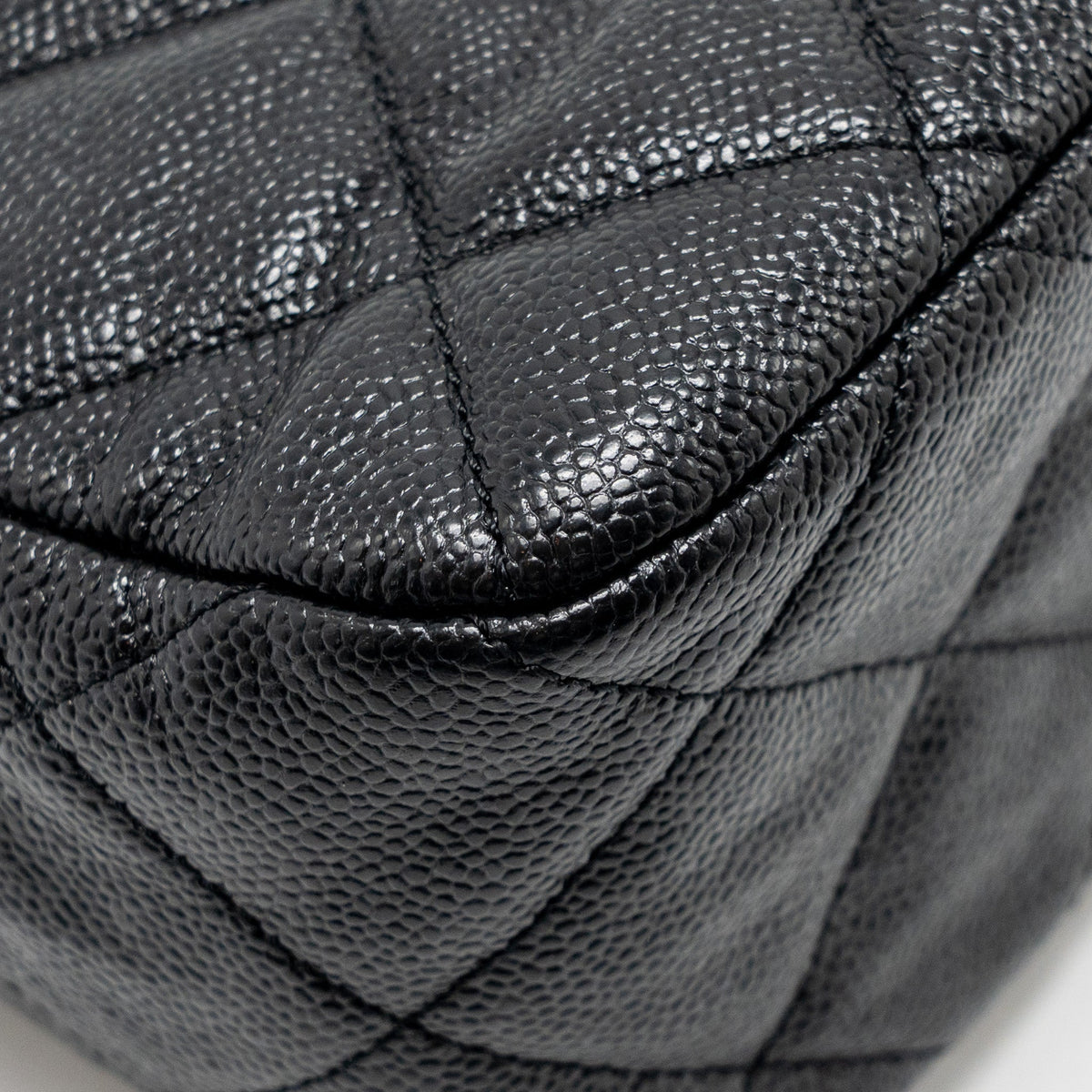 CHANEL QUILTED HOBO CAVIAR BLACK GHW (MICROCHIP)