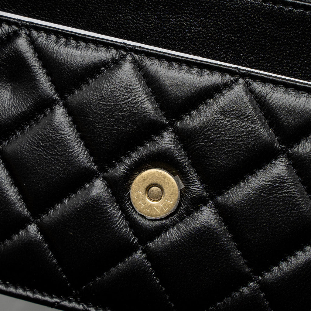 CHANEL DETAIL TOP HANDLE WALLET ON CHAIN LAMBSKIN BLACK BRUSHED GHW (MICROCHIP)