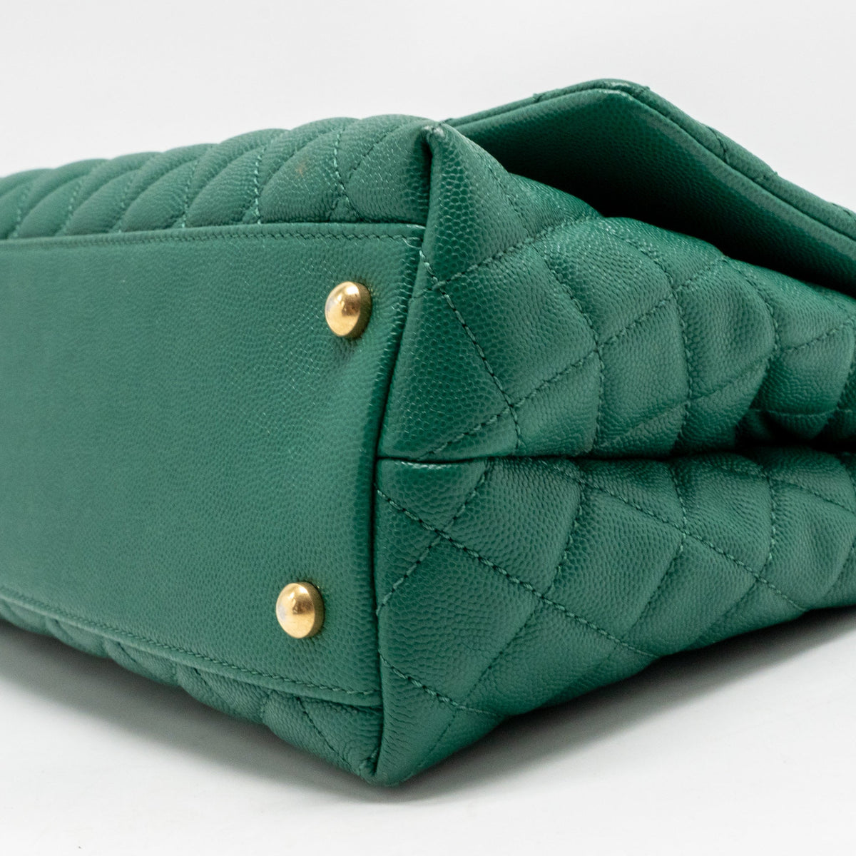 Chanel Medium Coco Handle Caviar Green GHW