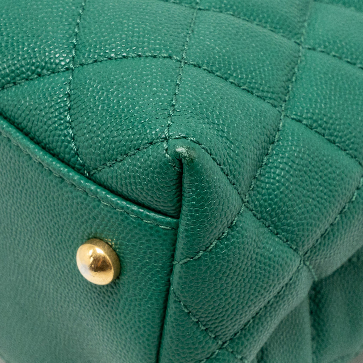 Chanel Medium Coco Handle Caviar Green GHW