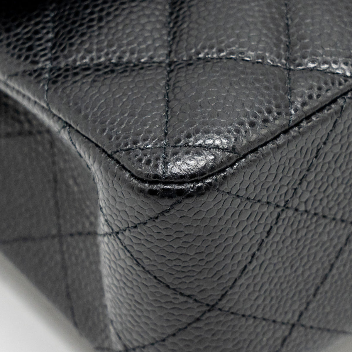 CHANEL SMALL CLASSIC DOUBLE FLAP BAG CAVIAR BLACK GHW(MICROCHIP)