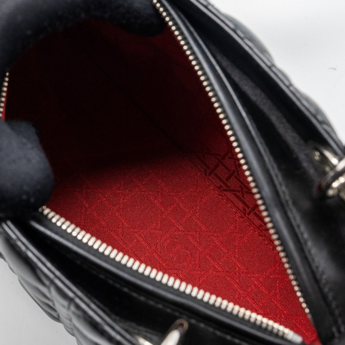 DIOR MEDIUM LADY DIOR LAMBSKIN BLACK SHW
