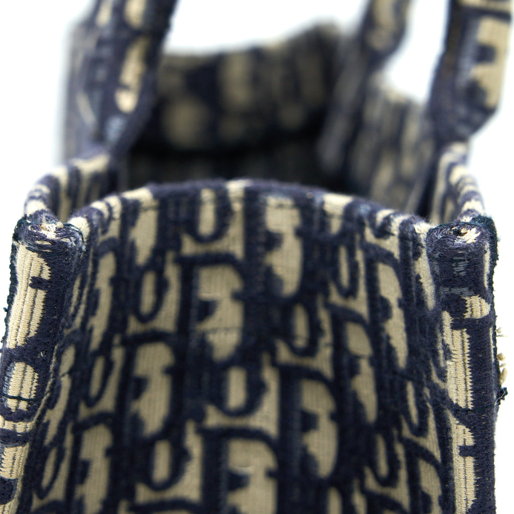 DIOR LARGE BOOK TOTE BLUE BLUE OBLIQUE JACQUARD