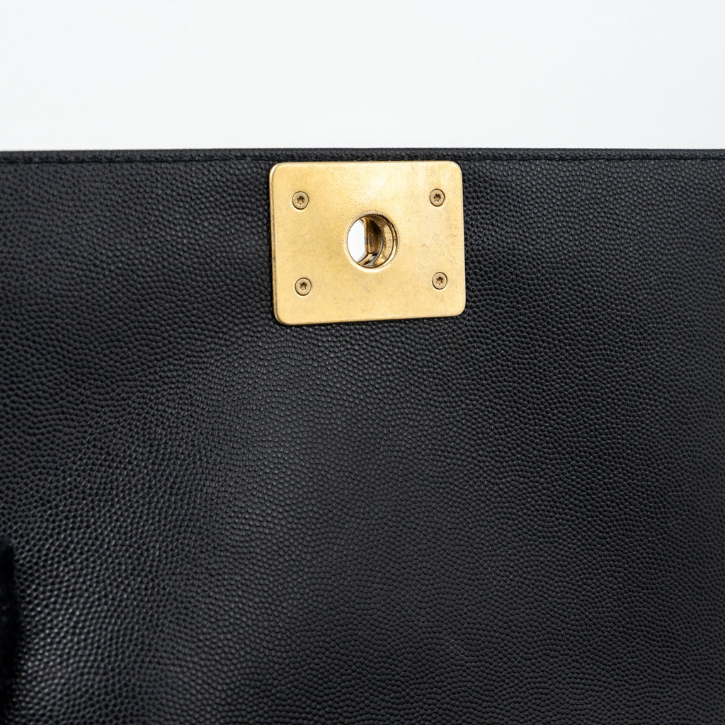CHANEL MEDIUM CLASSIC BOY BAG CAVIAR BLACK GHW