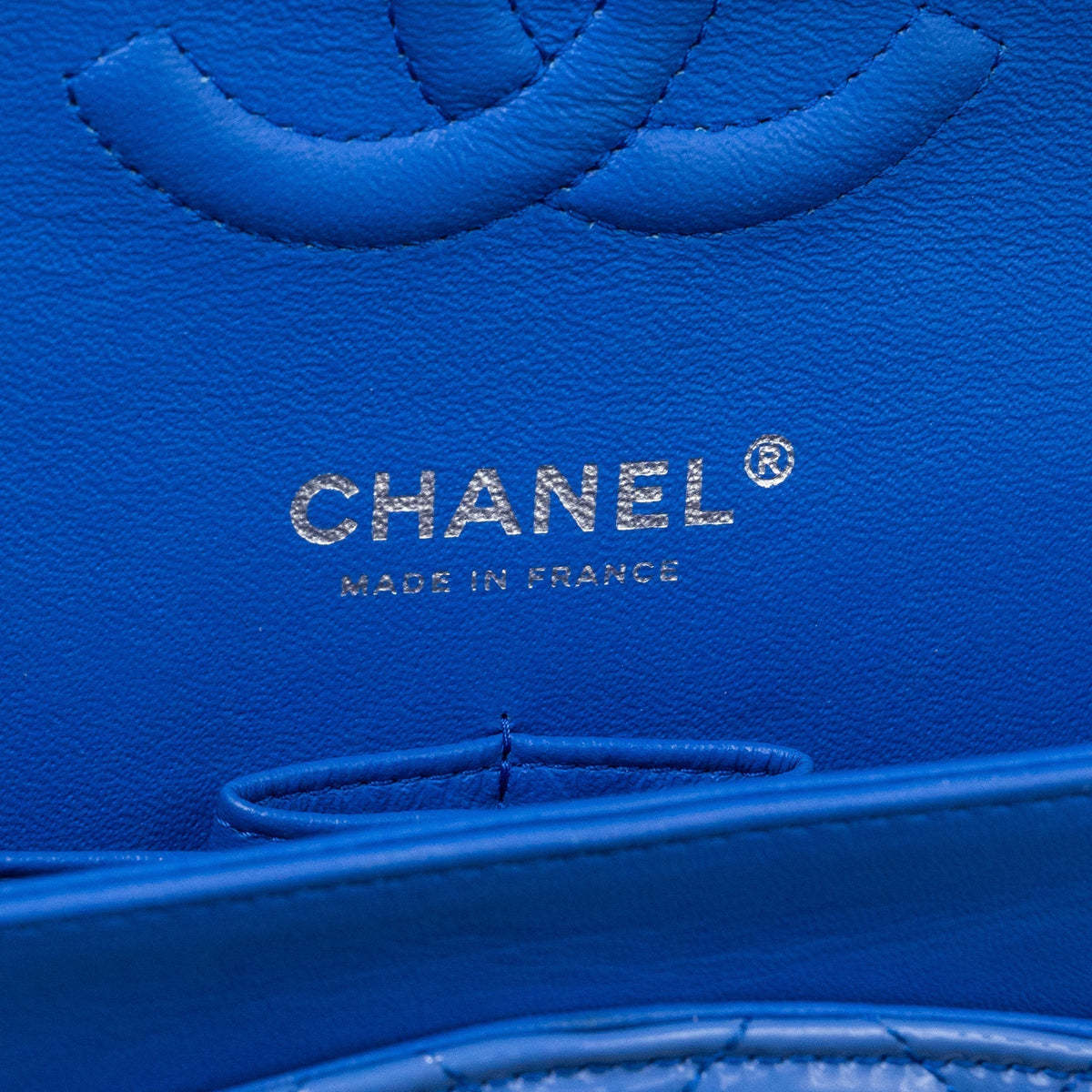 CHANEL MEDIUM CLASSIC DOUBLE FLAP BAG PATENT LIGHT BLUE SHW
