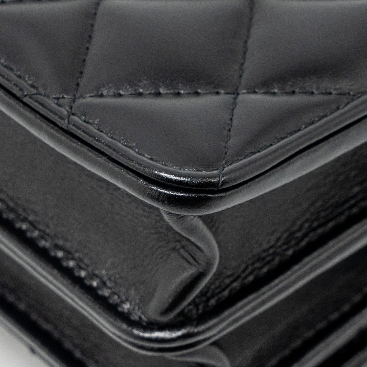 CHANEL TOP HANDLE MINI WALLET ON CHAIN CALFSKIN BLACK GHW(MICROCHIP)