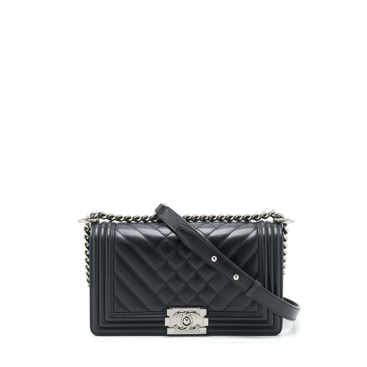 CHANEL MEDIUM BOY BAG QUILTED AND CHEVRON CALFSKIN BLACK SHW