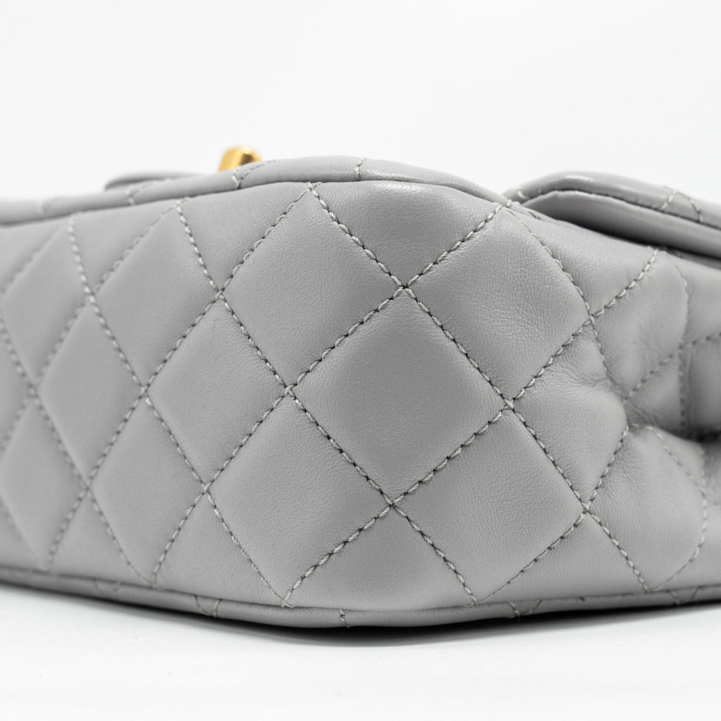 CHANEL PEARL CRUSH MINI SQUARE FLAP BAG LAMBSKIN LIGHT GREY GHW (MICROCHIP)