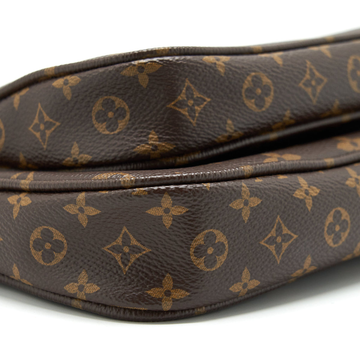 LOUIS VUITTON MULTI POCHETTE WITH KHAKI STRAP