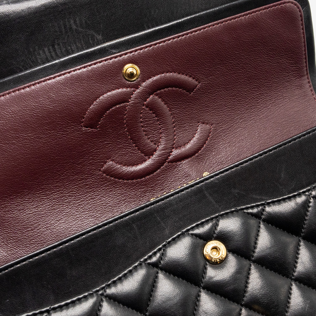 CHANEL MEDIUM CLASSIC DOUBLE FLAP BAG LAMBSKIN BLACK GHW