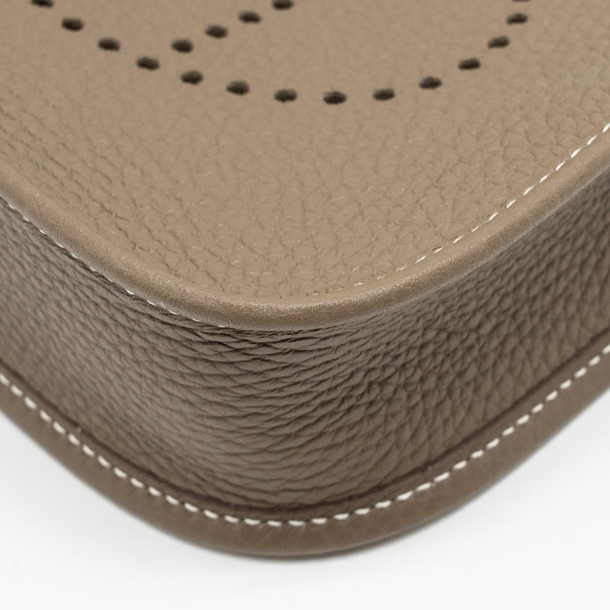 HERMES MINI EVELYNE CLEMENCE ETOUPE GHW