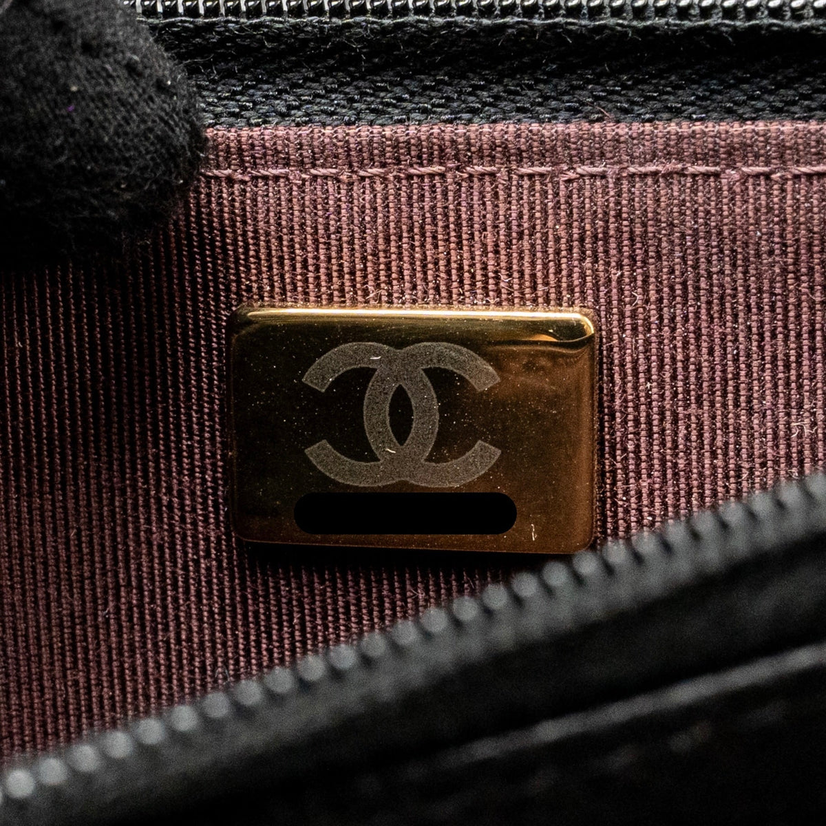 CHANEL CLASSIC WALLET ON CHAIN CAVIAR BLACK GHW (MICROCHIP)