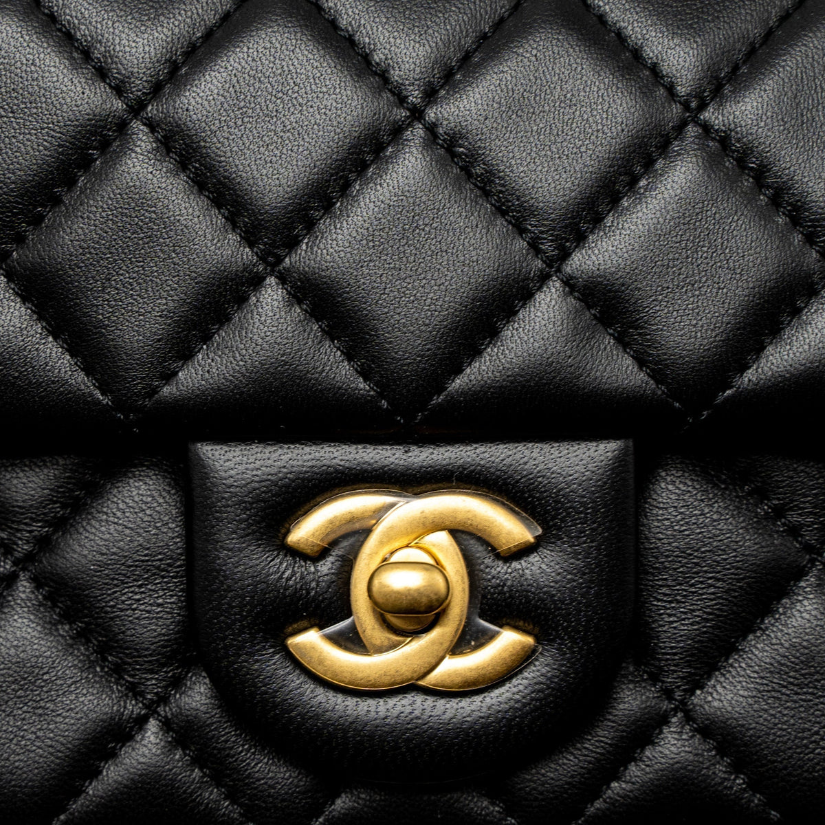 CHANEL PEARL CRUSH MINI RECTANGULAR LAMBSKIN BLACK BRUSHED GHW (MICROCHIP)