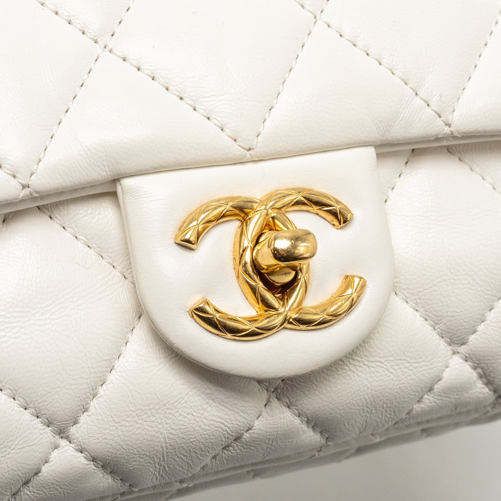 Chanel 23B GOLD PILLAR ADJUSTMENT CHAIN FLAP BAG Lambskin White GHW (Micorchip)
