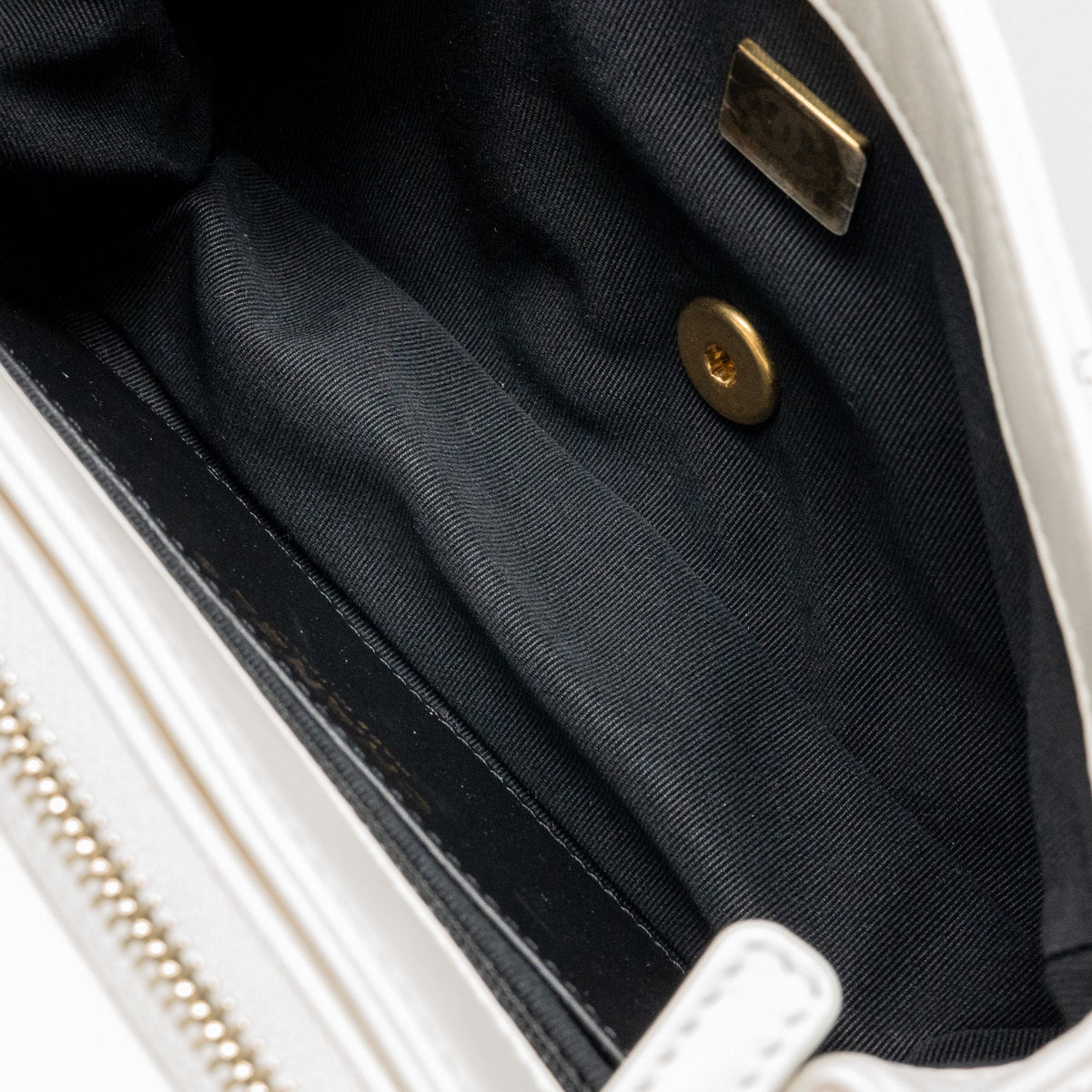 Chanel 23B GOLD PILLAR ADJUSTMENT CHAIN FLAP BAG Lambskin White GHW (Micorchip)