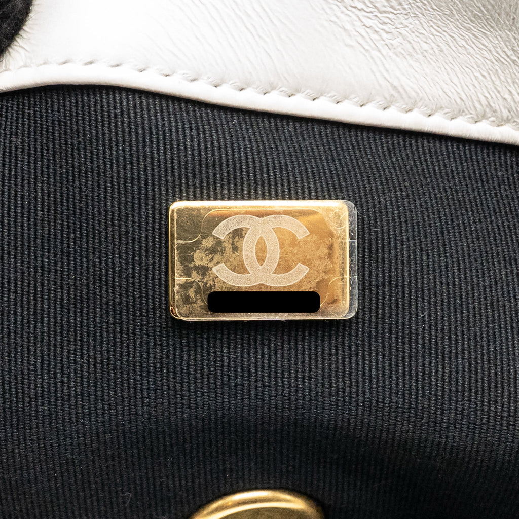 Chanel 23B GOLD PILLAR ADJUSTMENT CHAIN FLAP BAG Lambskin White GHW (Micorchip)