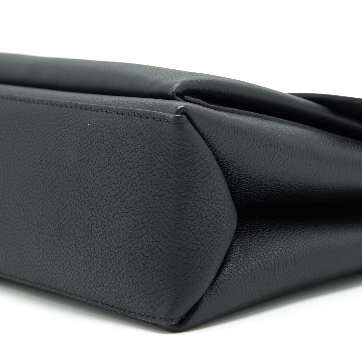 LOUIS VUITTON LOCKME BAG BLACK SHW