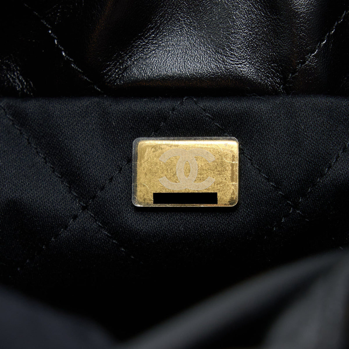 CHANEL MINI 22 BAG SHINY CALFSKIN BLACK BRUSHED GHW (MICROCHIP)