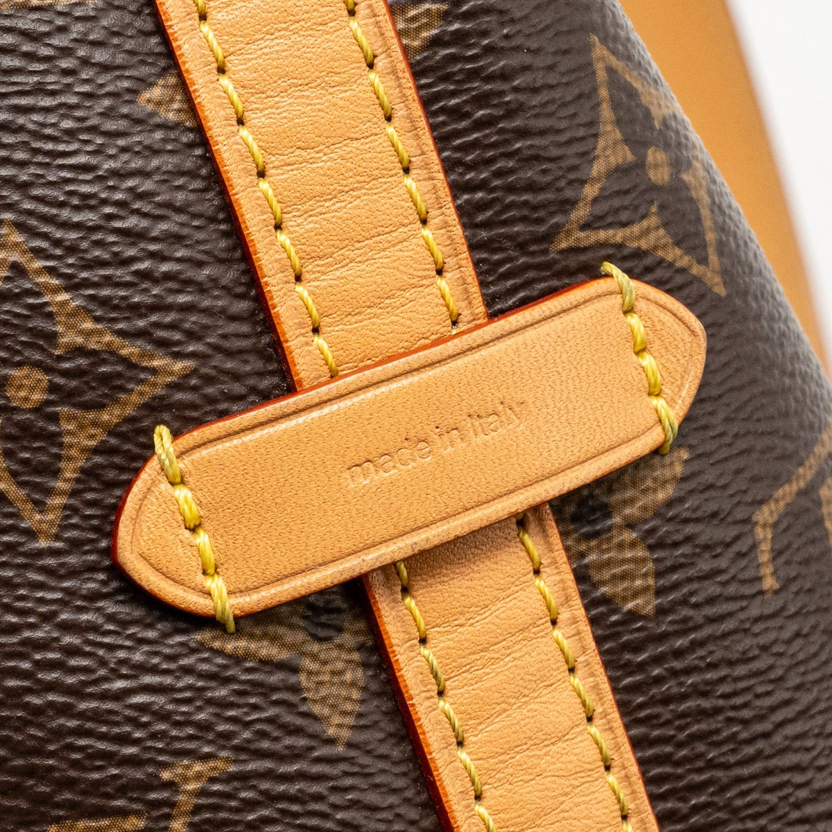 LOUIS VUITTON CARRYALL PM MONOGRAM CANVAS/LEATHER GHW