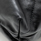 CHANEL MEDIUM 22 BAG CALFSKIN BLACK GHW (MICROCHIP)