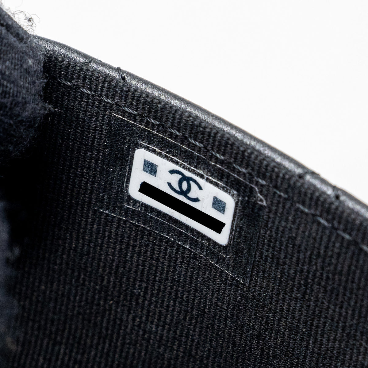 CHANEL CLASSIC FLAP CARD HOLDER LAMBSKIN SO BLACK SHW (MICROCHIP)