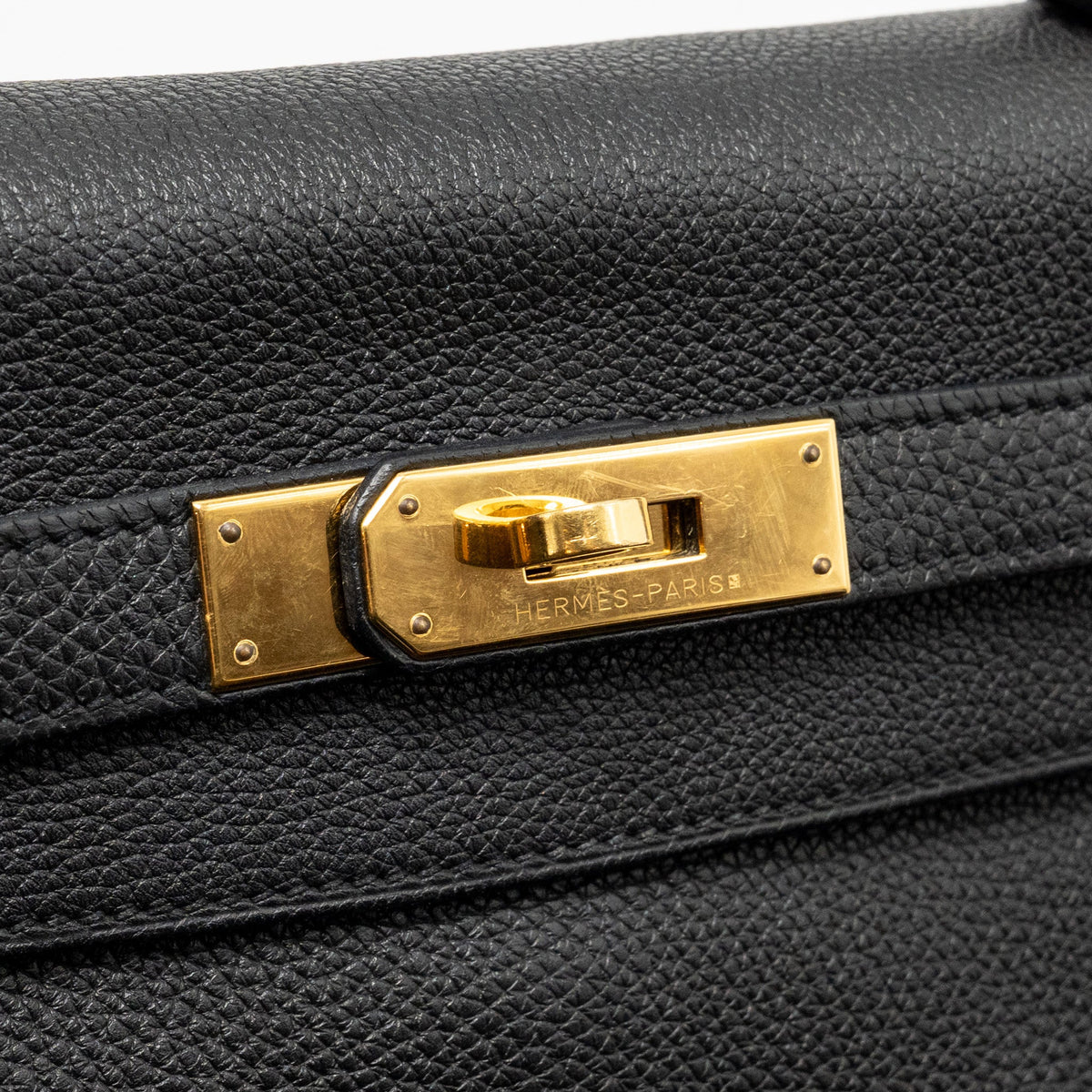 Hermes Kelly 28 Togo Black GHW